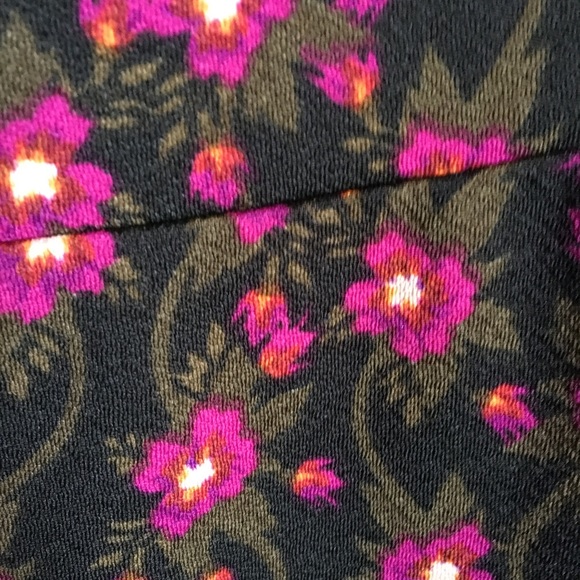Lularoe Cassie Large - Picture 3 of 4